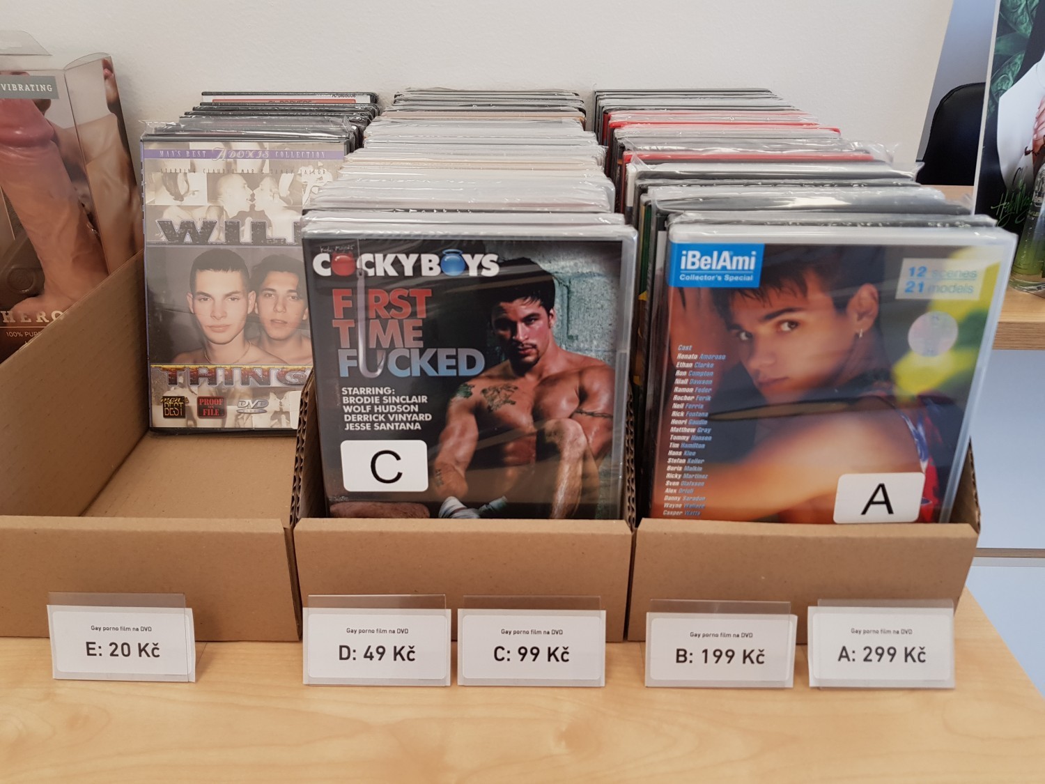 Výprodej gay porno DVD a hraček Výprodej gay porno DVD a hraček